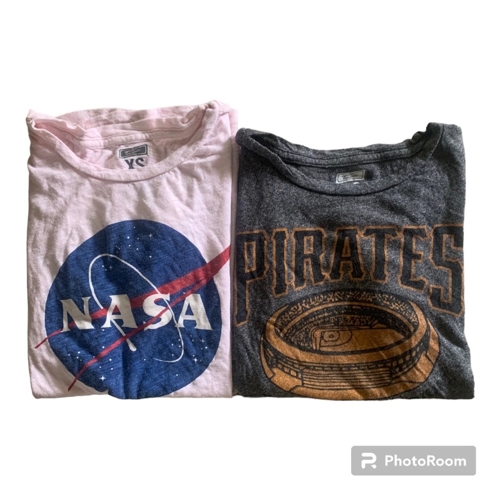BUNDLE: Graphic Tees